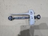 Ограничитель задней правой двери Lexus NX 2014-2017 OEM 68610-48060