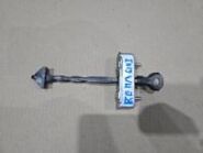 Передний левый ограничитель двери Mazda CX-5 1 KE OEM KE8W59430 в оригинальной упаковке