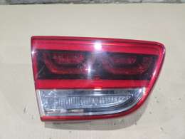 Левый фонарь Kia Sorento Prime в крышку багажника OEM 92402-C6000 на складе Гарант Разбор