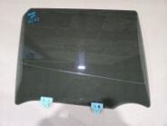 Стекло двери заднее правое Nissan Juke F15 (2010-2019) OEM 82822-1KE0B на складе