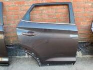 Задняя правая дверь Hyundai Tucson TL OEM 77004-D3000 на складе