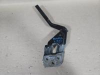Петля капота левая Volkswagen Touareg NF оригинальная б/у артикул 1T0823301C