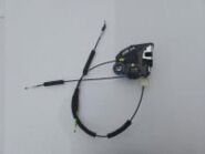 Оригинальный замок правой задней двери Тойота C-HR б/у OEM 69050-F4010