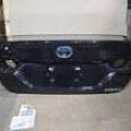 Крышка багажника toyota camry 70 оригинальная б/у крышка багажника Toyota Camry 70 XV70 вид сзади