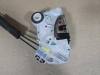 замок двери правый передний toyota corolla e210 2018- oem 69050-02h00 с подписанным артикулом наклейки
