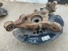 Передний левый кулак Toyota Corolla E210 48016-02411 — ракурс со стороны приводного вала