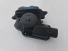 Вид сбоку замка багажника Toyota C-HR OEM 69350F4010