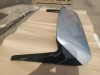 Задний спойлер Toyota RAV4 50 контрактный OEM 76085-42908 крупный план